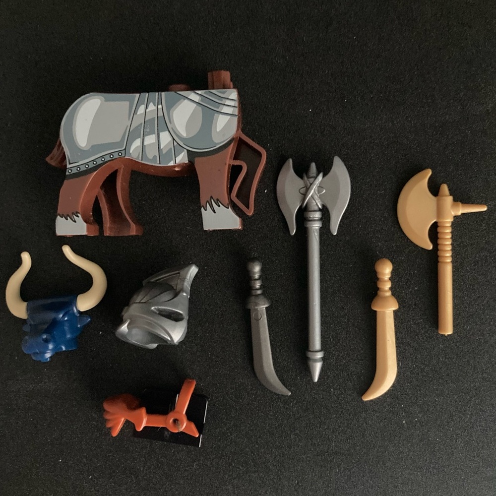 Custom Fantasy LEGO Accessories
